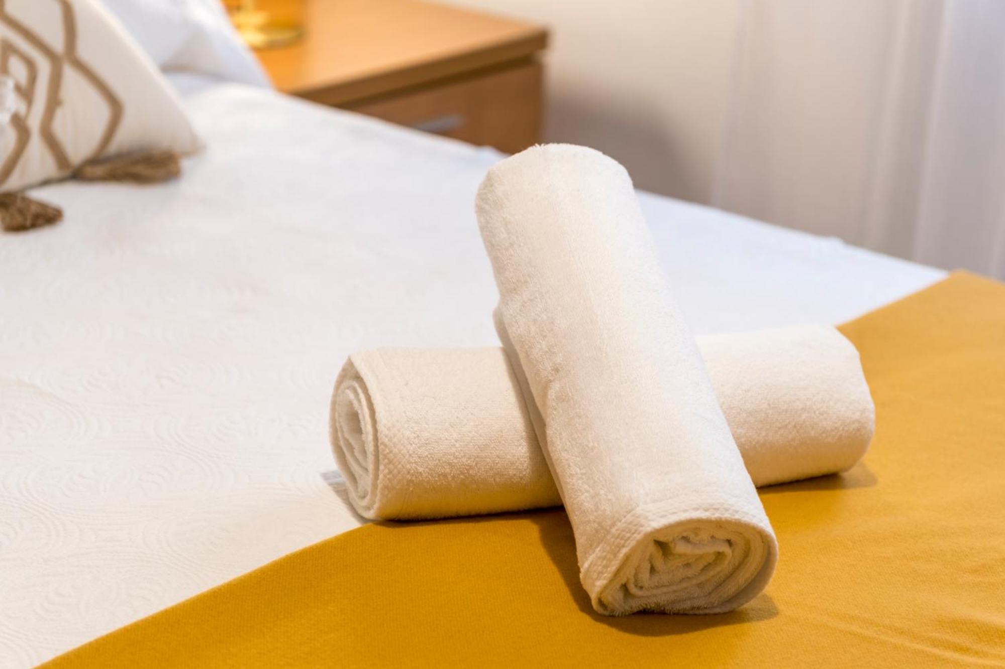 Artesa Suites & Spa Santo Tomé del Puerto Kültér fotó